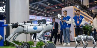 Cina: Wuhan ospita 2025 China 5G + Industrial Internet Conference (2)