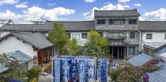 Cina: la tradizione del tie-dye Bai rivive nel villaggio di Zhoucheng (1)