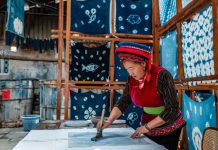 Cina: la tradizione del tie-dye Bai rivive nel villaggio di Zhoucheng (2)