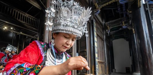 Cina: oltre 120 marchi alla settimana del patrimonio culturale immateriale (3)