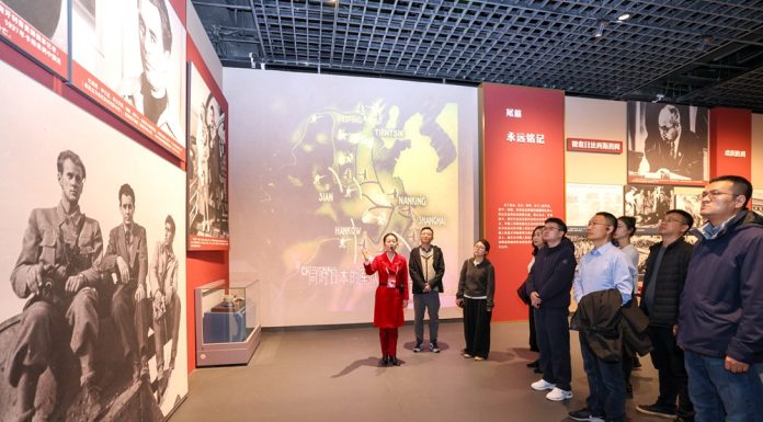 Mostra a Pechino rende omaggio alla lotta antifascista di Cina e Spagna (2)