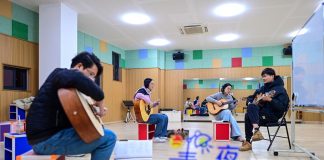 Cina: a Ningbo risorse utilizzate per un progetto di lezioni di scuola serale (2)