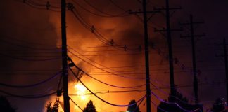 Un aereo cargo precipita in Kentucky, almeno 7 morti