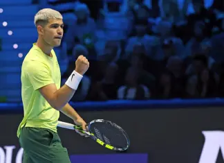 Atp Finals, Alcaraz batte Fritz e si porta a un passo dalle semifinali