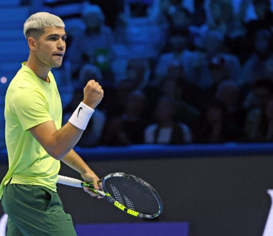 Atp Finals, Alcaraz batte in due set De Minaur all’esordio