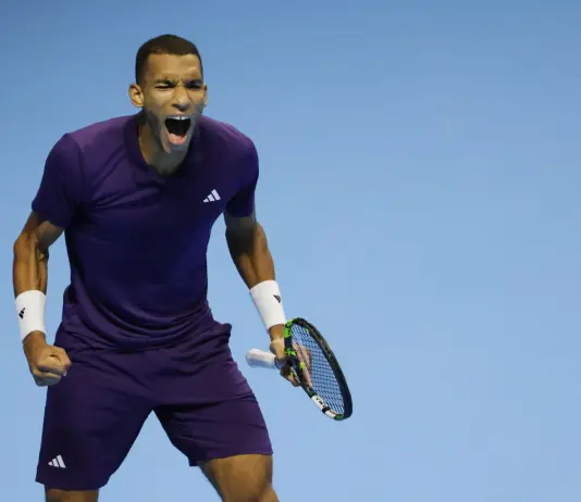 Atp Finals, Auger-Aliassime vince in rimonta contro Shelton. Stasera tocca a Sinner