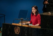 Giornata ONU contro la violenza sulle donne, Baerbock denuncia l’“epidemia” della violenza digitale e dei deepfake sessuali