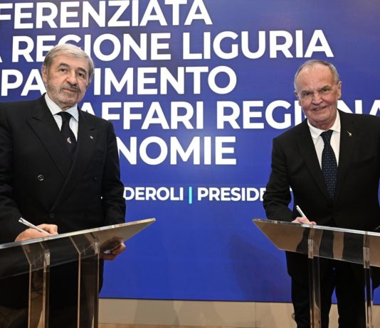 Liguria, Bucci e Calderoli firmano la pre-intesa sull’autonomia differenziata