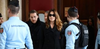 La Corte d’appello di Parigi concede la libertà vigilata a Sarkozy