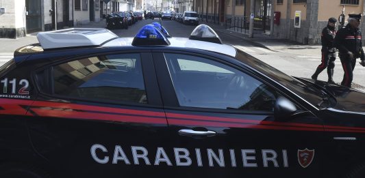 Torino, la denuncia di una mamma “Mio figlio disabile torturato da una baby gang ad Halloween”. Aperta un’inchiesta