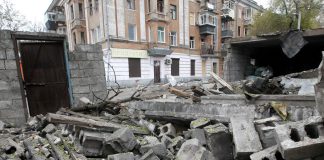 Ucraina, attacchi di droni e missili russi: morti e feriti a Dnipro