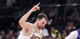 Quarta vittoria di fila per i Lakers nella notte Nba, OKC non sbaglia contro Portland