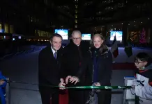 Fontana inaugura “Natale a Palazzo Lombardia”, ricco il programma delle iniziative