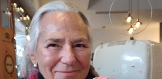 A 86 anni si iscrive alla Scuola di formazione del Consorzio Mozzarella Dop e sogna di aprire un caseificio