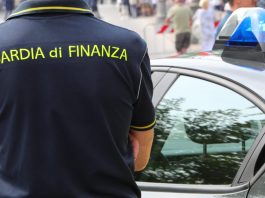 Truffa con associazioni no profit, tre arresti a Cagliari