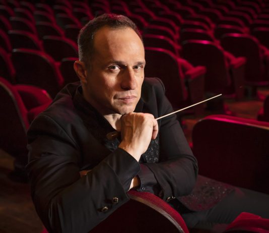 Giampaolo Bisanti sul podio dell’Orchestra Sinfonica Siciliana di Palermo