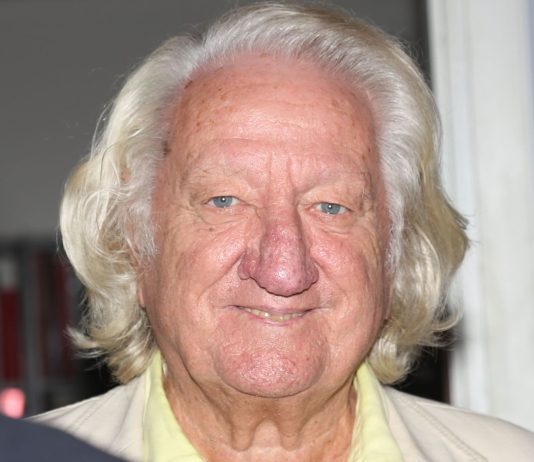 E’ morto a 94 anni il vignettista Giorgio Forattini, addio al maestro della satira