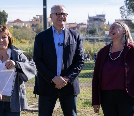 Gualtieri inaugura il nuovo Parco Collinetta Boccea