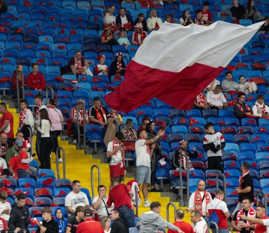 Malta, tifosi polacchi arrestati all’arrivo dopo disordini in volo