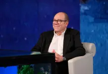 Carlo Verdone compie 75 anni e diventa sindaco di Roma per un giorno
