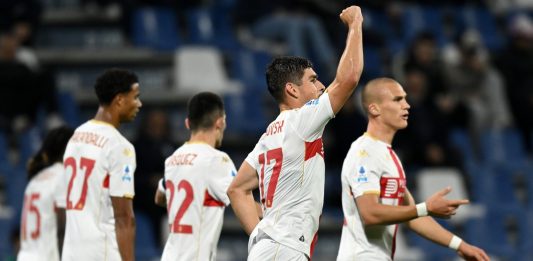 Ostigard regala la prima gioia al Genoa, Sassuolo sconfitto 1-2 al 93′
