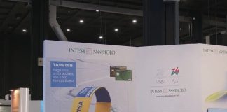 Intesa Sanpaolo, al Salone dei Pagamenti di Milano presentato il bracciale Contactless e Skipass