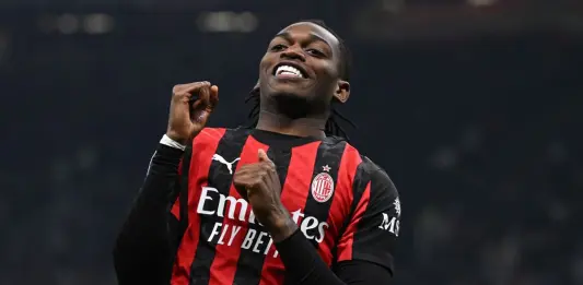 Il Milan piega la Lazio e per una notte è da solo in vetta, 1-0 thriller firmato Leao