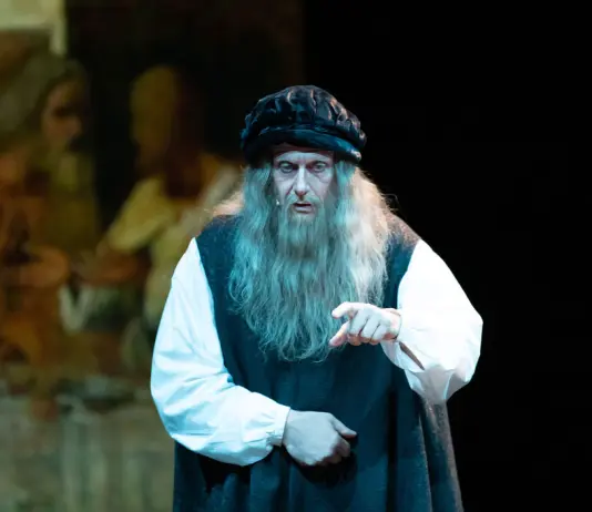 “Essere Leonardo da Vinci” di e con Massimiliano Finazzer Flory approda in Egitto