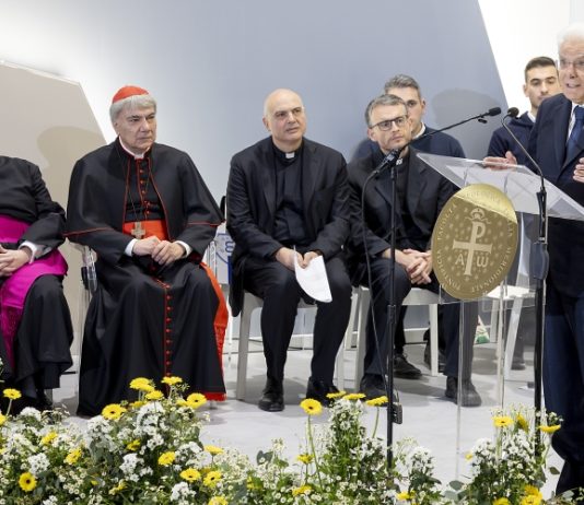 Mattarella a Napoli per l’apertura dell’anno accademico della Pontificia Facoltà di Teologia dell’Italia Meridionale