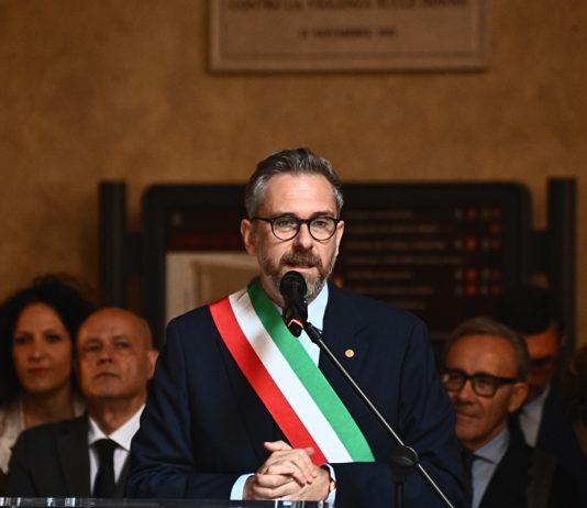 Proteste pro-Pal a Bologna, Lepore “Manderò la fattura per i danni al ministro Piantedosi”