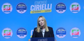 Meloni a Napoli “Il Sud non è un problema da risolvere, ma un patrimonio da difendere”