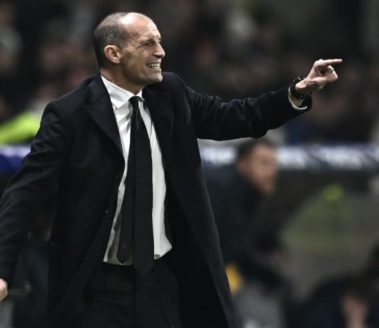 Il Parma rimonta due gol, Milan fermato sul 2-2 al Tardini