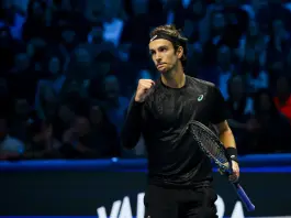 Atp Finals, epico Musetti: rimonta De Minaur ed è ancora in lizza per le semifinali