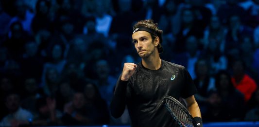 Atp Finals, epico Musetti: rimonta De Minaur ed è ancora in lizza per le semifinali