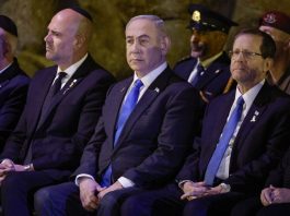 Medio Oriente, tre volontari italiani feriti in Cisgiordania. Netanyahu chiede la grazia a Herzog