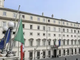 Manovra, intesa nella riunione di maggioranza su affitti brevi, esenzione Isee prima casa e dividendi