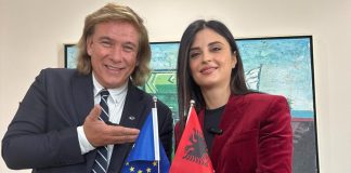 Su Rai Italia arriva “Port to Port”, la nuova rubrica condotta da DJ Onofri