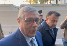 Inchiesta Palermo, Cuffaro arriva in tribunale per l’interrogatorio “Sono fiducioso nella giustizia”