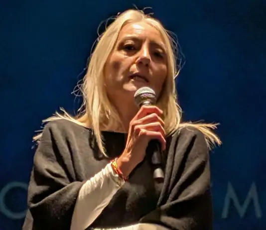 Camilla Costanzo vince il Premio Settembrini con “Tempo al tempo”