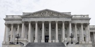 Usa, il Senato approva la misura per porre fine allo shutdown