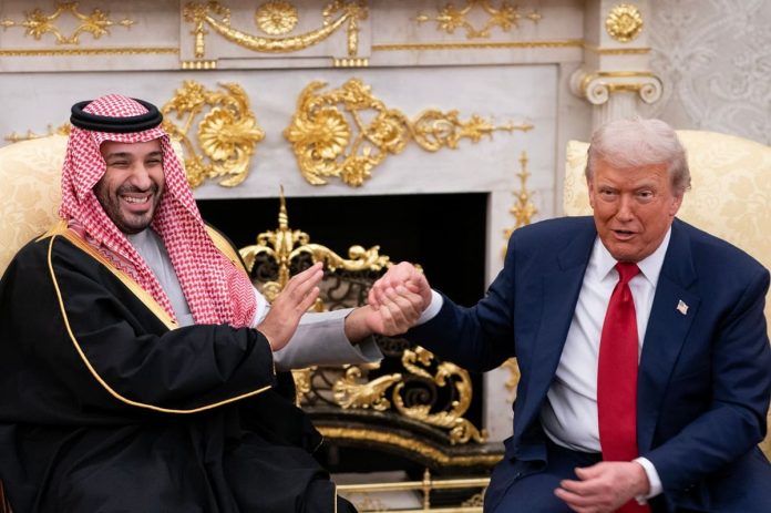 Trump-Bin-Salman (1)