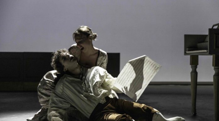 Al Teatro Toniolo di Venezia in scena tutto il glamour della leggenda di “Amadeus”