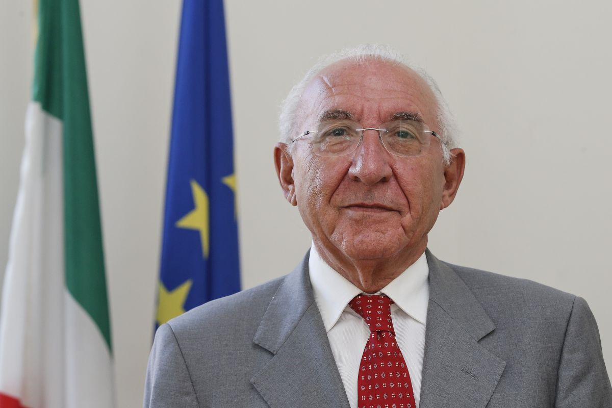 Stanzione “Il collegio del Garante della Privacy non presenterà le dimissioni, le accuse sono infondate”