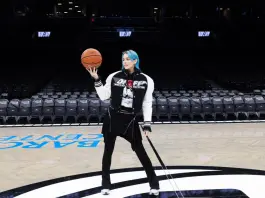 Rose Villain pubblica oggi “radio vega (after dark)”