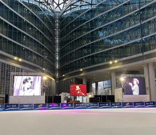 Palazzo Lombardia rende omaggio a Ornella Vanoni: in sottofondo le note di ‘Senza fine’