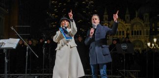 “Venezia. It’s Christmas Time”, Piazza San Marco risplende tra l’albero e le luci