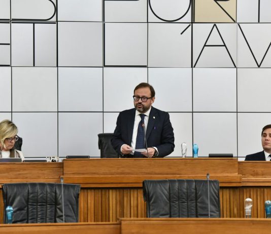 Stefano Aggravi eletto Presidente del Consiglio regionale della Valle d’Aosta