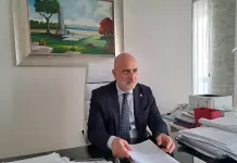 Si autosospende il Direttore generale Asp di Siracusa Alessandro Caltagirone