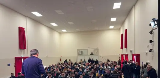 Raddoppio ferroviario Giampilieri-Fiumefreddo, De Luca ai sindaci “Serve un documento unitario”