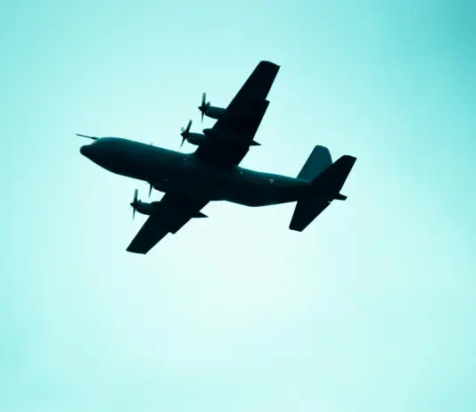 Un aereo militare turco con a bordo 20 persone precipita al confine tra Azerbaigian e Georgia